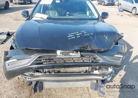 2018 Volvo S60 Inscription T5 из США, поврежденный, VIN LYV402TK8JB157757